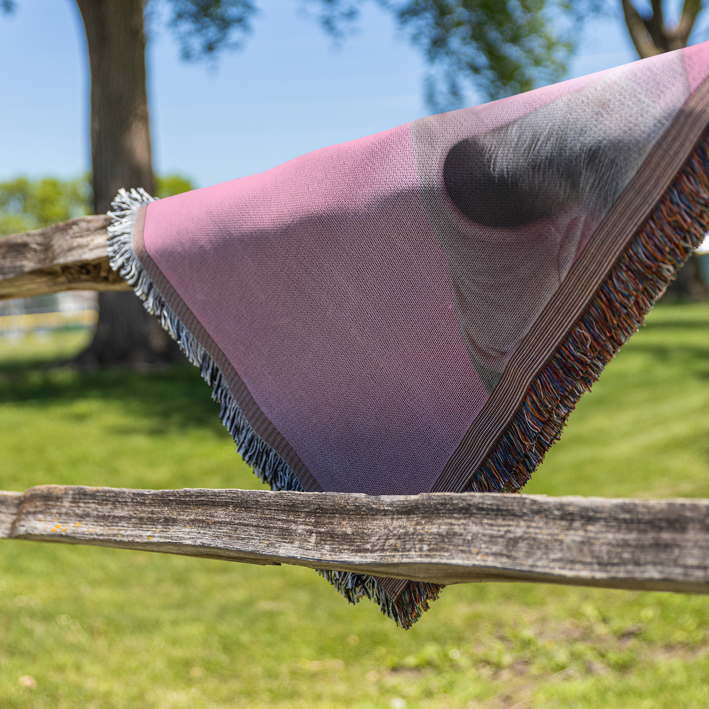 Personalized_Pink_Dog_Portrait_Woven_Thr_Fence_V_Mockup.png